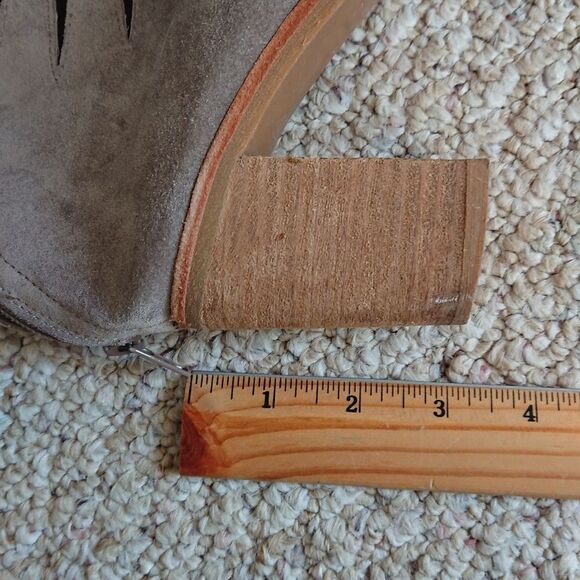 Jeffrey Campbell gray Luxe suede Corwin Lace-Up Booties Size 7 - Picture 13 of 16